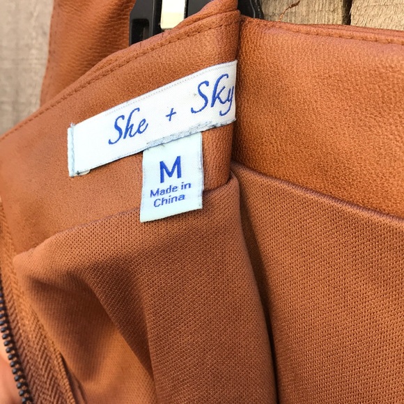 ❗️SOLD❗️ - Picture 4 of 4